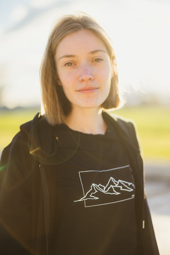 T-Shirt Mountain Art x Elsa - F